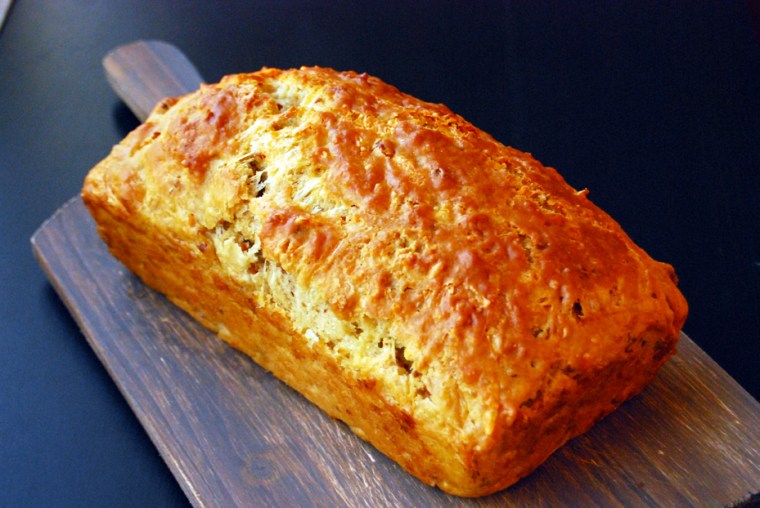 acookscanvas_hefeweisenbread3_copyright2012-2013