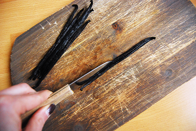 acookscanvas_vanilla extract 2_copyright2012-2013_2