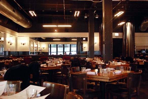 Paris Club Restaurant in Chicago | A Cook's Canvas