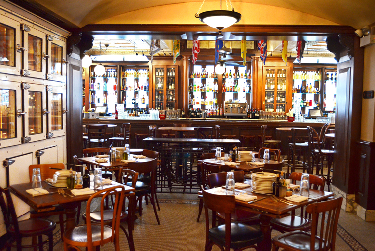 acookscanvas-dining_bar-copyright2012-2013_4