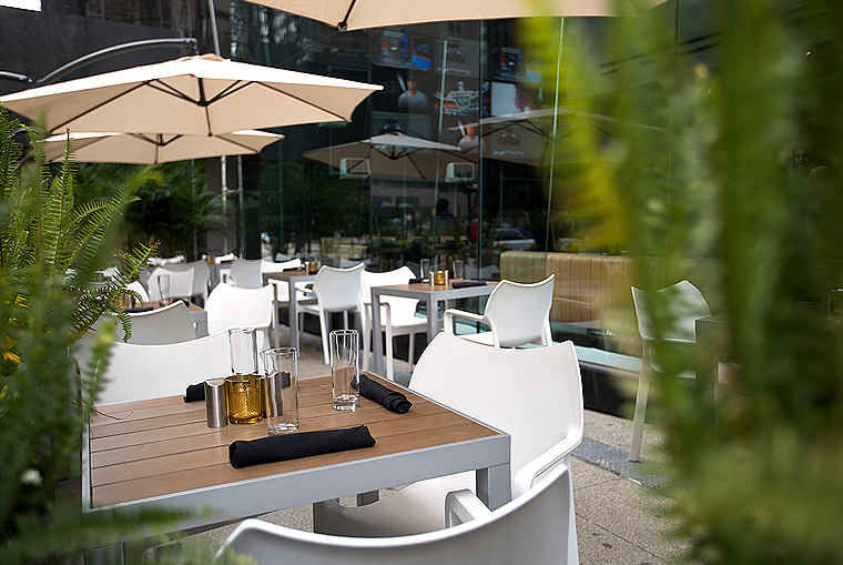 chucks_kerrysimonrestaurant_17-copyright2012-2014_