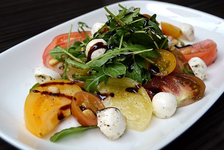 chucks_kerrysimonrestaurant_7-copyright2012-2014_