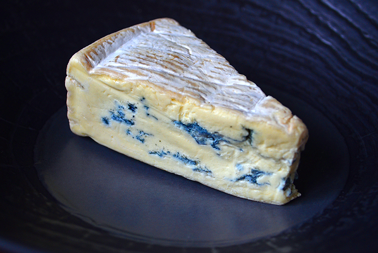 mauviel_poachedpears14_caramelizedhazelnuts_acookscanvas-copyright2012-2017_72 copy