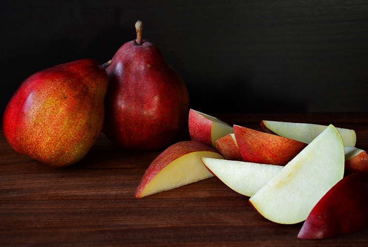 mauviel_poachedpears9_caramelizedhazelnuts_acookscanvas-copyright2012-2017_72 copy