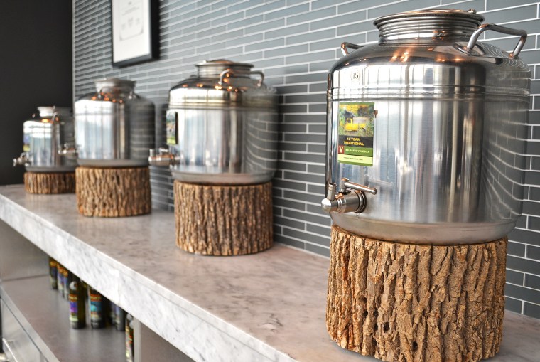 GrandTraverseResortandSpa_AerieRestaurant5_acookscanvas-copyright2012-2017_86