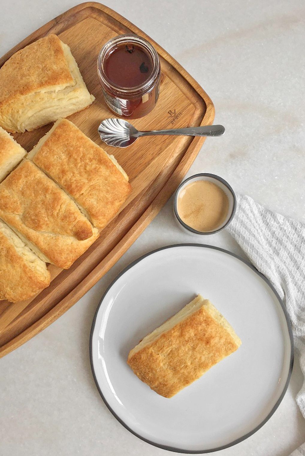 Chicken and a Biscuit5-copyright2012-2020_