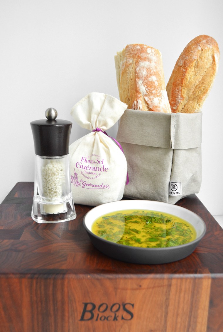 heirloom tomato and grilled peach salad4